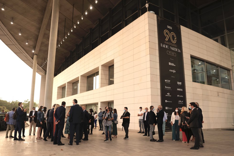 Resumen en imágenes del programa especial del 90 aniversario de Radio Valencia Resumen en imágenes del programa especial del 90 aniversario de Radio Valencia