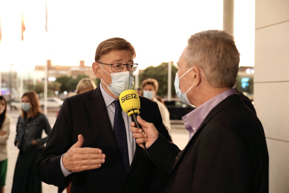 Resumen en imágenes del programa especial del 90 aniversario de Radio Valencia Resumen en imágenes del programa especial del 90 aniversario de Radio Valencia