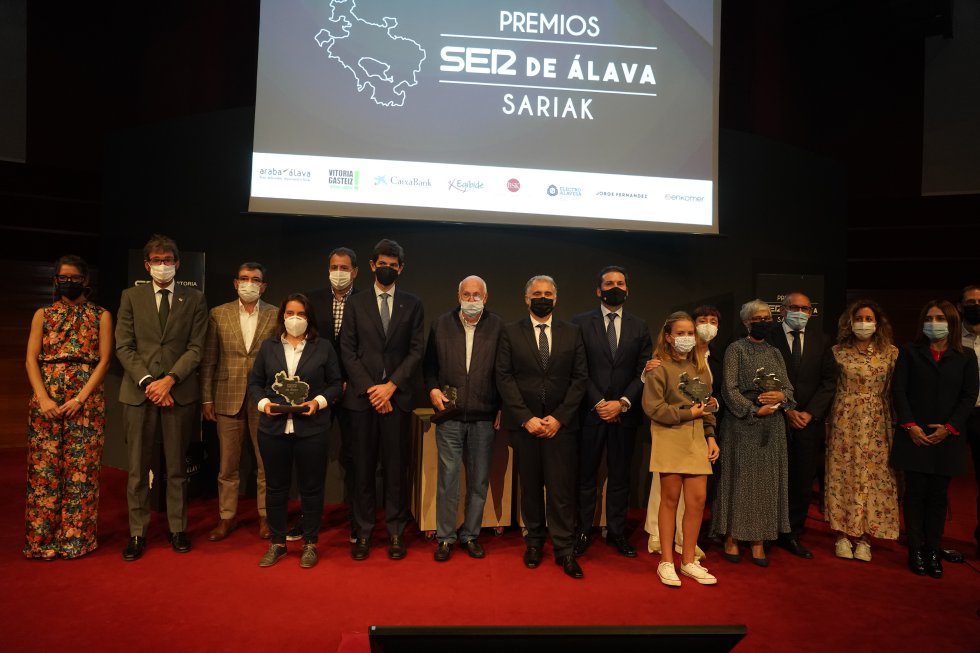 Premiados en la gala de los Premios SER de Álava Premiados en la gala de los Premios SER de Álava