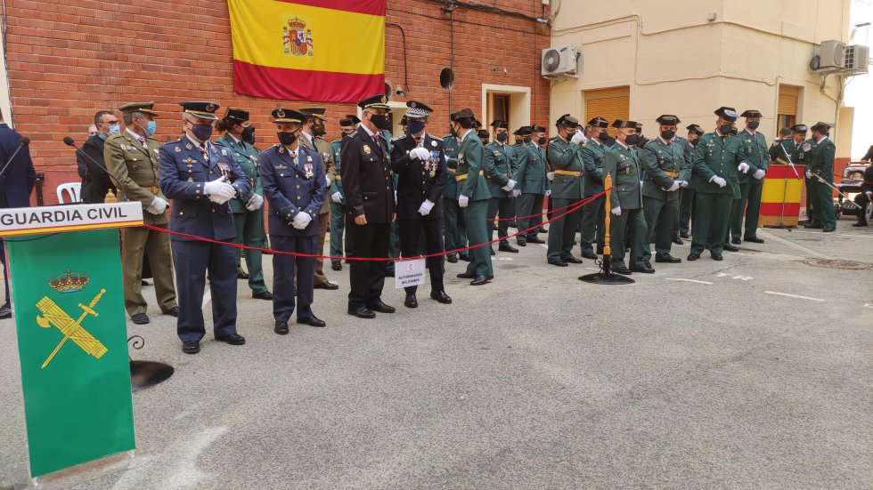 Algunas de las autoridades civiles y militares que participaron en el acto Algunas de las autoridades civiles y militares que participaron en el acto