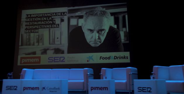 Conferencia de Ferran Adrià en Trui Teatre