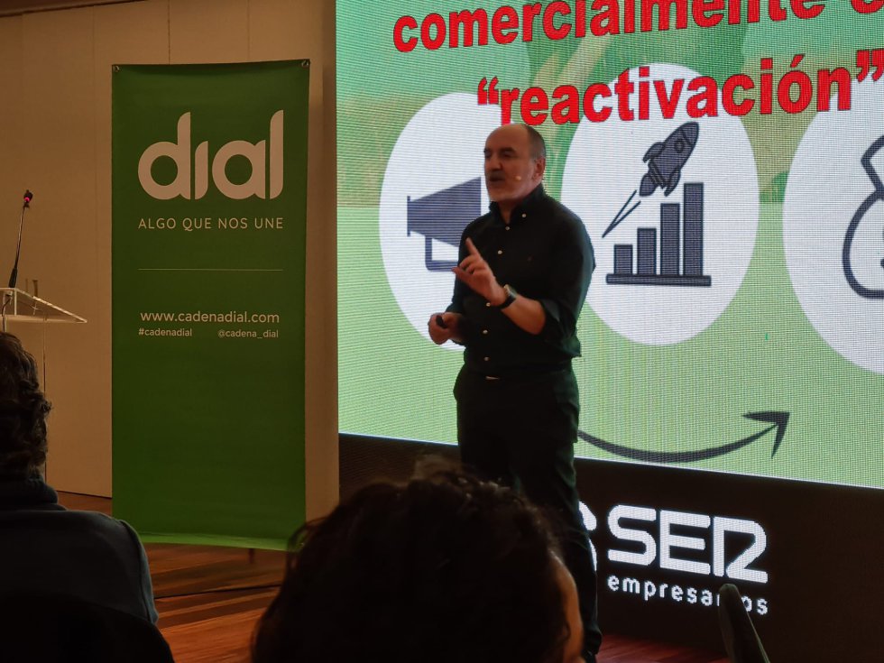 Fernando Salinero durante una de las sesiones de SER Empresarios Lugo 2021 Fernando Salinero durante una de las sesiones de SER Empresarios Lugo 2021