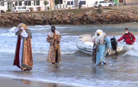 Los Reyes Magos llegan a la playa de Oropesa