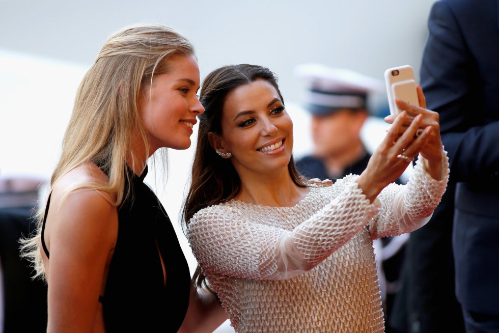 La modelo Doutzen Kroes y la actriz Eva Longoria. La modelo Doutzen Kroes y la actriz Eva Longoria.
