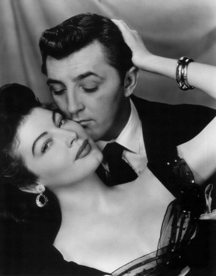 Robert Mitchum, the stone face of classic cinema Robert Mitchum, the stone face of classic cinema