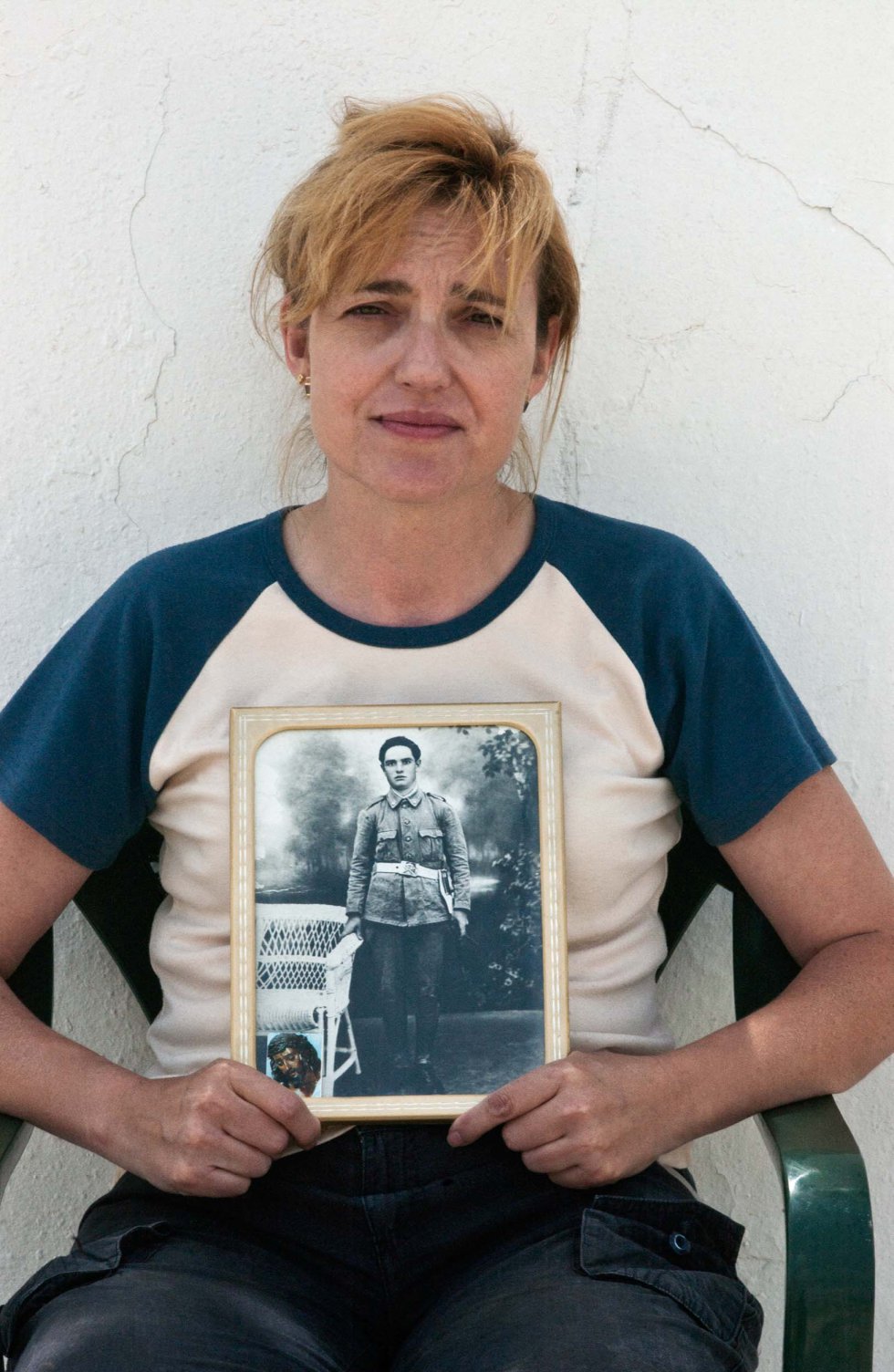 Mari Carmen España Ruiz, nieta de Manuel España Gil, desaparecido el 17 de septiembre de 1936 en La Puebla de Cazalla (Sevilla). Mari Carmen España Ruiz, nieta de Manuel España Gil, desaparecido el 17 de septiembre de 1936 en La Puebla de Cazalla (Sevilla).