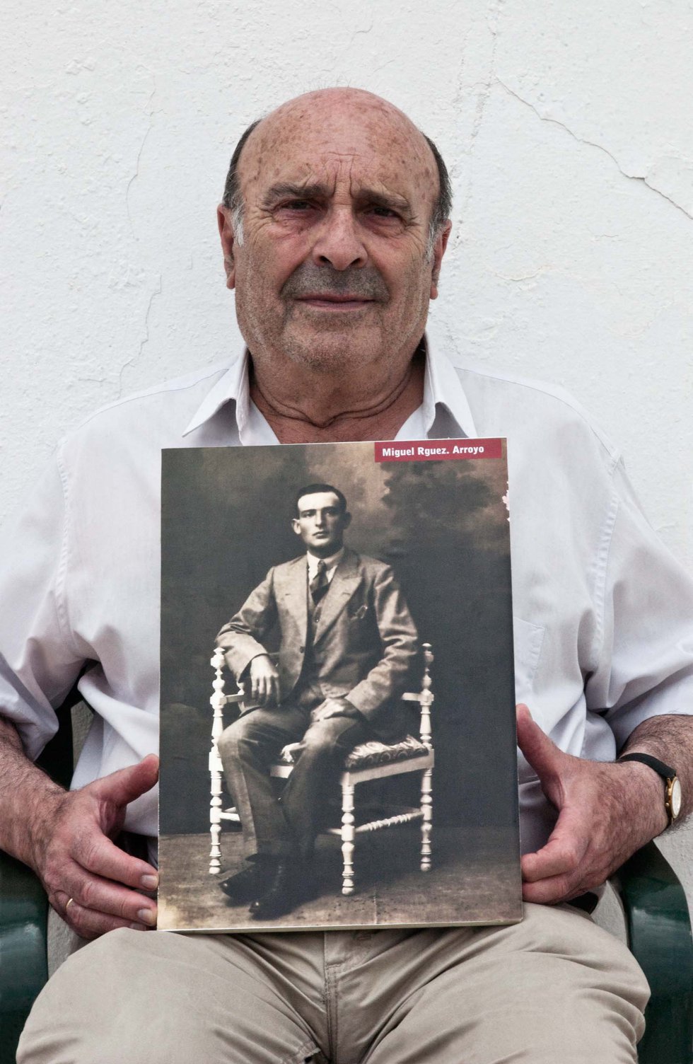 José Rodríguez Bellido, hijo de Miguel Rodríguez Arroyo, desaparecido el 16 de febrero de 1937 en Marchena (Sevilla). José Rodríguez Bellido, hijo de Miguel Rodríguez Arroyo, desaparecido el 16 de febrero de 1937 en Marchena (Sevilla).