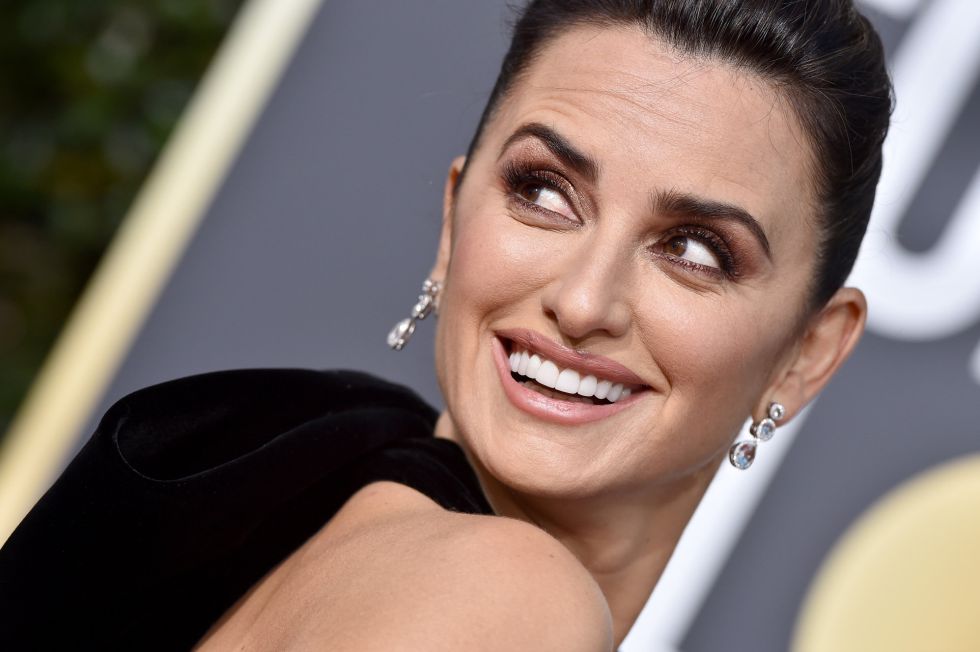 Penelope Cruz no ha ganado el Globo de Oro en la categorías de televisión. Se lo ha arrebatado Patricia Clarkson por Heridas abiertas. Penelope Cruz no ha ganado el Globo de Oro en la categorías de televisión. Se lo ha arrebatado Patricia Clarkson por Heridas abiertas.