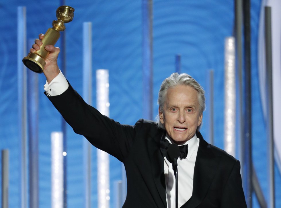 Michael Douglas, el ganador de la noche en las categorías de televisión. Protagoniza El método Kominski, serie de Netflix que ha ganado mejor comedia de televisión y mejor actor de comedia. Michael Douglas, el ganador de la noche en las categorías de televisión. Protagoniza El método Kominski, serie de Netflix que ha ganado mejor comedia de televisión y mejor actor de comedia.