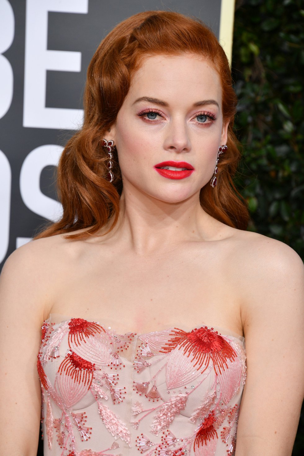 Jane Levy, en la gala de los Globos de Oro, celebrada este domingo en Beverly Hills, California (EEUU). Jane Levy, en la gala de los Globos de Oro, celebrada este domingo en Beverly Hills, California (EEUU).