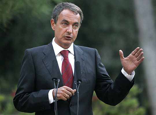 El presidente Zapatero, tras su reunión con el Rey en Marivent