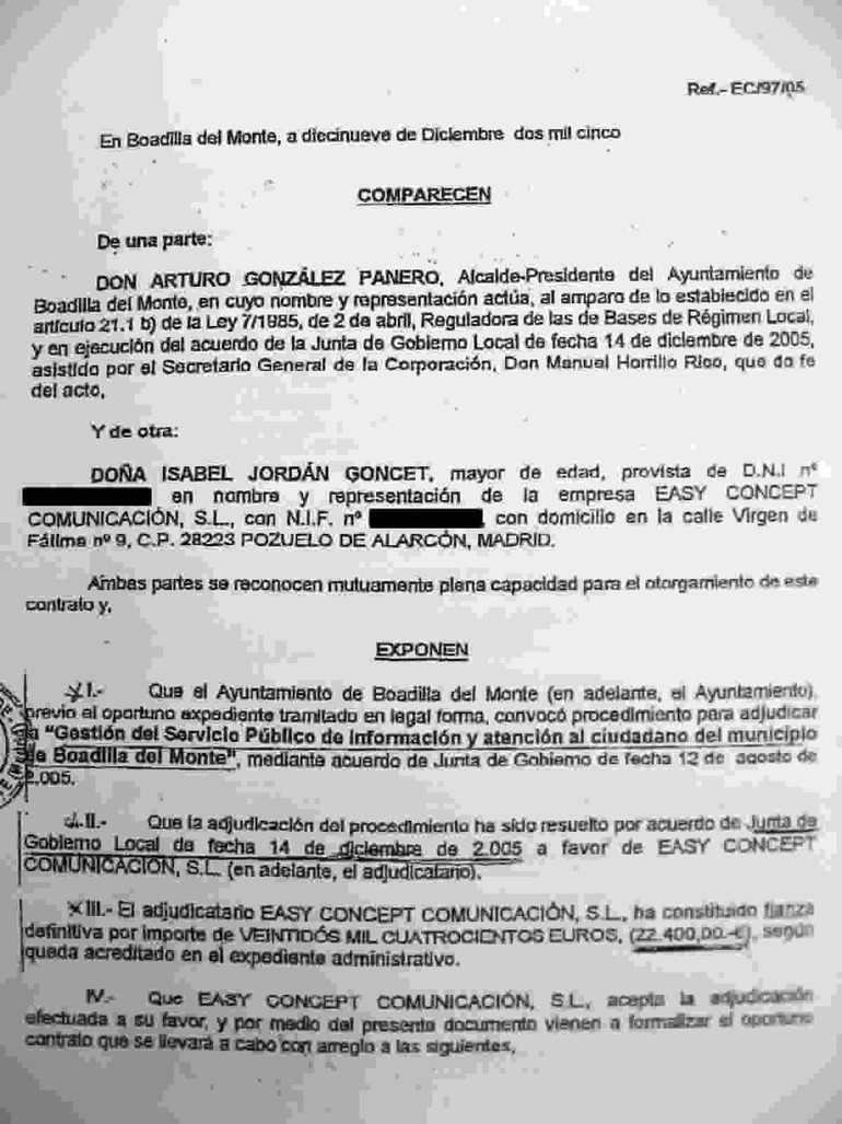 Documento del contrato de adjudicación del ayuntamineto de Boadilla del Monte a la empresa Easy Concept, vinculada a Isabel Jordán, una de las detenidas en la operación
