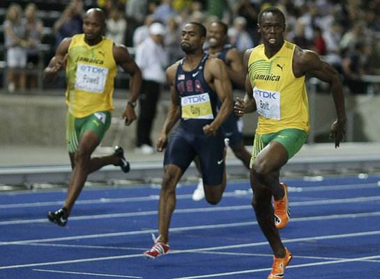 FOTOGALERIA: Bolt comienza a distanciarse de Gay y Powell