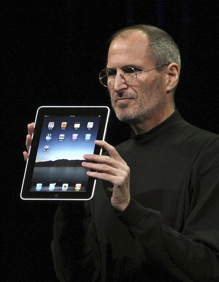 FOTOGALERIA: Steve Jobs presenta la nueva creación de Apple: iPad