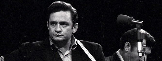 Johnny Cash en una fotografía de la época