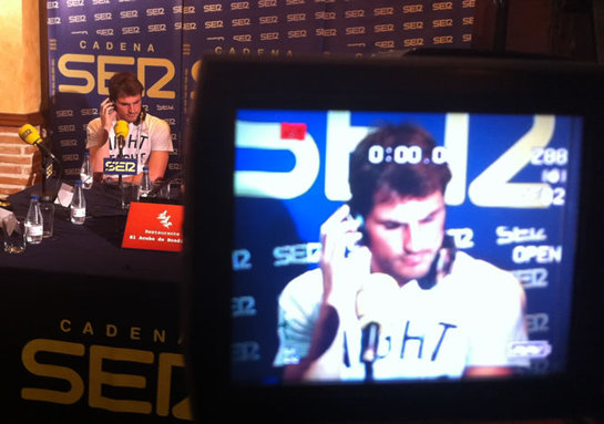 FOTOGALERIA: Iker Casillas en 'El Larguero' desde Boadilla del Monte