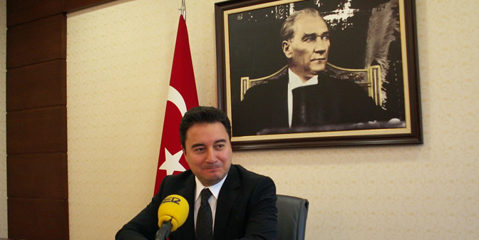 Ali Babacan, viceprimer ministro de Turquía