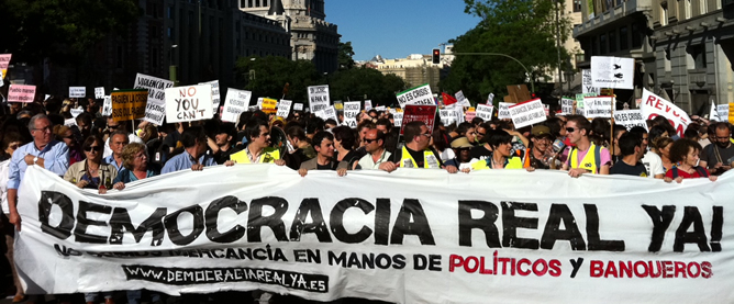 Varios miles de personas piden en Madrid un cambio político y social Varios miles de personas piden en Madrid un cambio político y social