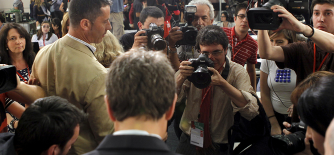 Rodríguez Zapatero, ante la prensa tras la derrota electoral del PSOE en el 22-M