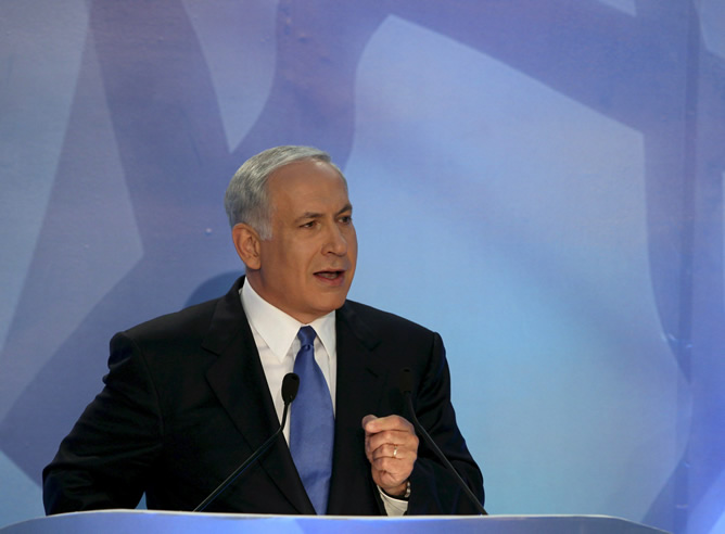 Benjamín Netanyahu creará un equipo ministerial para negociar con los indignados