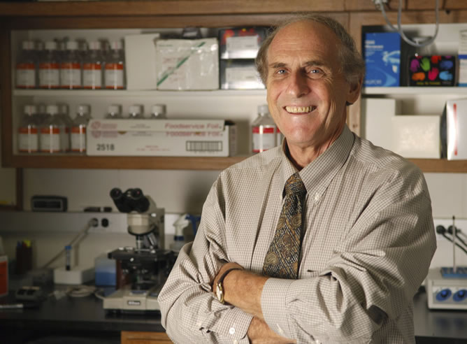 El inmunólogo canadiense Ralph M. Steinman