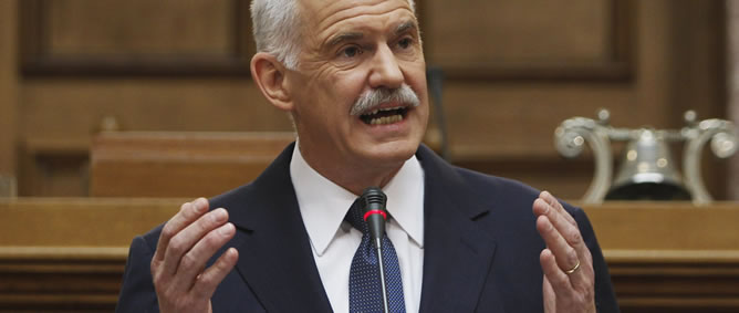 Papandreu se dirige al grupo parlamentario