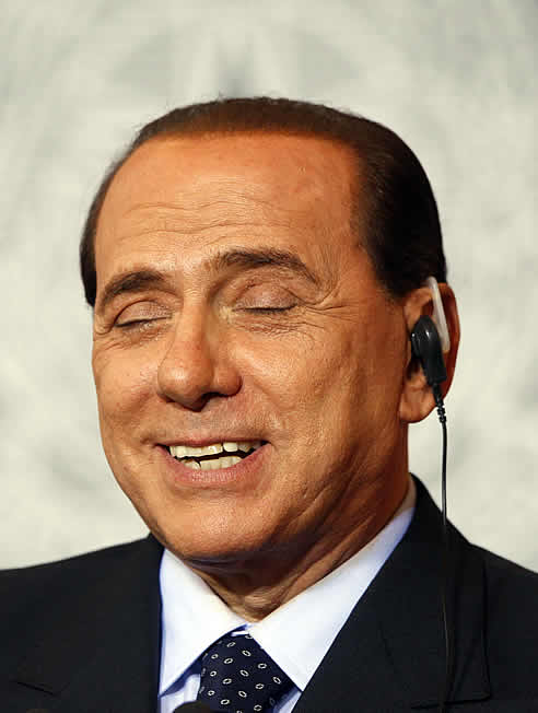 Silvio Berlusconi ha propuesto destinar 2.500 soldados a patrullar las principales ciudades italianas para garantizar la seguridad