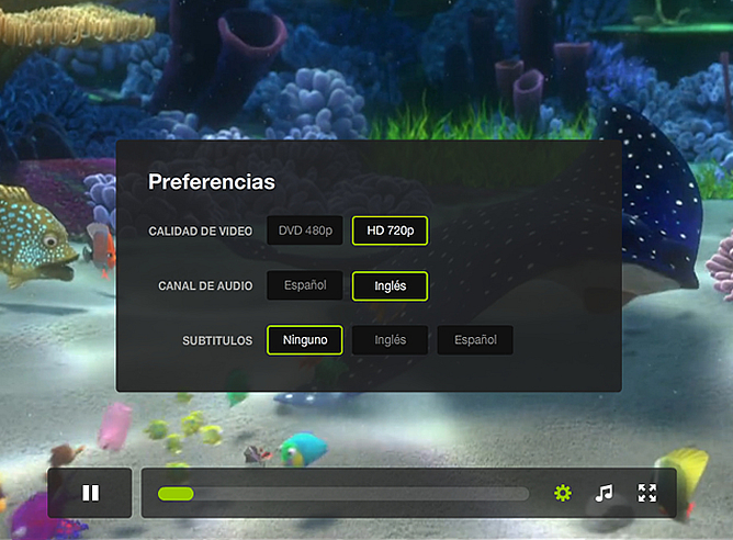 En el menú de características de reproducción se pueden ajustar la calidad del vídeo, el idioma del audio y los subtítulos. La película que estemos viendo no se para mientras estamos ajustando estas opciones.