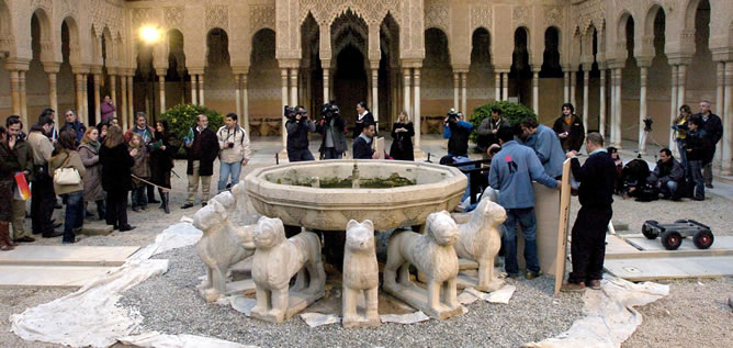 Los leones de la Alhambra vuelven a los Palacios Nazaríes | Cultura |  Cadena SER