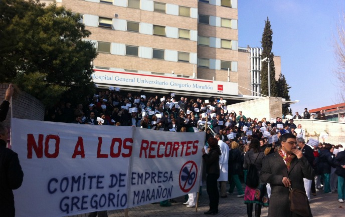 Concentración de los trabajadores del Hospital Gregorio Marañón