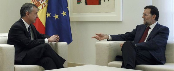Íñigo Urkullu y Mariano Rajoy durante la reunión que mantuviern en La Moncloa en el mes de enero