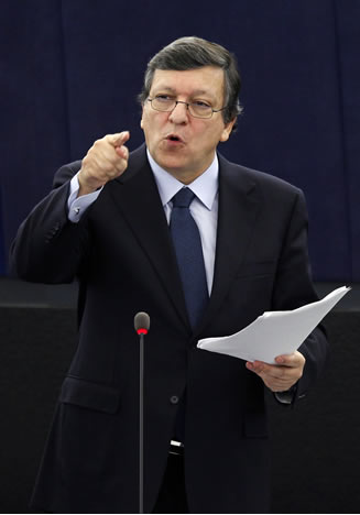 El presidente de la Comisión Europea, Jose Manuel Durao Barroso, durante un debate en Estrasburgo