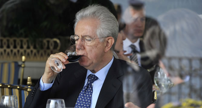 Mario Monti, en la Confederación General de Comercio italiana (Confcommercio)