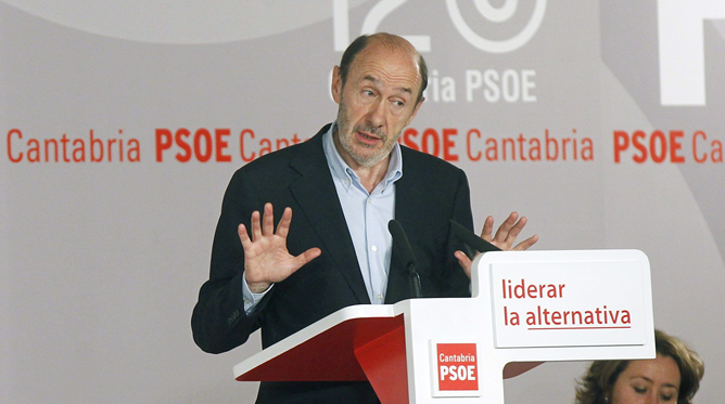 Alfredo Pérez Rubalcaba inaugura el congreso de los socialistas de Cantabria