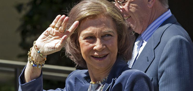 La reina Sofía a su llegada al Hospital USP San José de Madrid