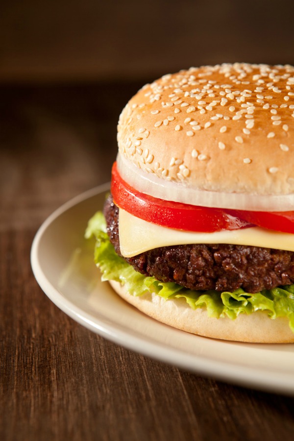 Irlanda atribuye a España la carne de caballo presente en hamburguesas de vaca
