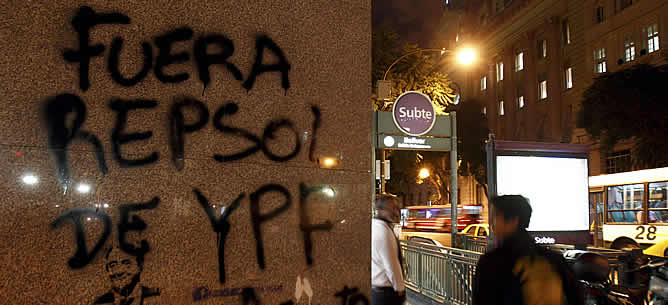 Repsol aprueba el acuerdo con Argentina por la expropiación de YPF | Economía | Cadena SER