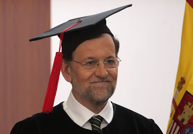 Rajoy, en la investidura como doctor honoris causa en Derecho en Bogotá