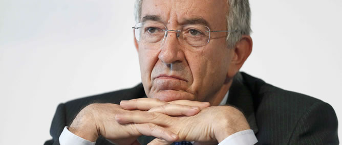 Miguel Ángel Fernández Ordóñez, durante la comparecencia en la cumbre del BCE en Barcelona