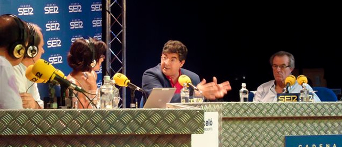 El vicepresidente andaluz, Diego Valderas, durante su entrevista en 'A Vivir'