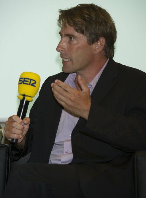 Javier del Pino, director de A vivir que son dos días, durante la presentación de la nueva temporada de la Cadena SER Javier del Pino, director de A vivir que son dos días, durante la presentación de la nueva temporada de la Cadena SER