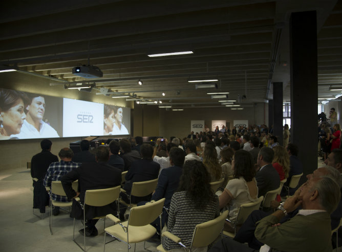 Mucha gente asistió a la presentación de la nueva temporada de la Cadena SER Mucha gente asistió a la presentación de la nueva temporada de la Cadena SER