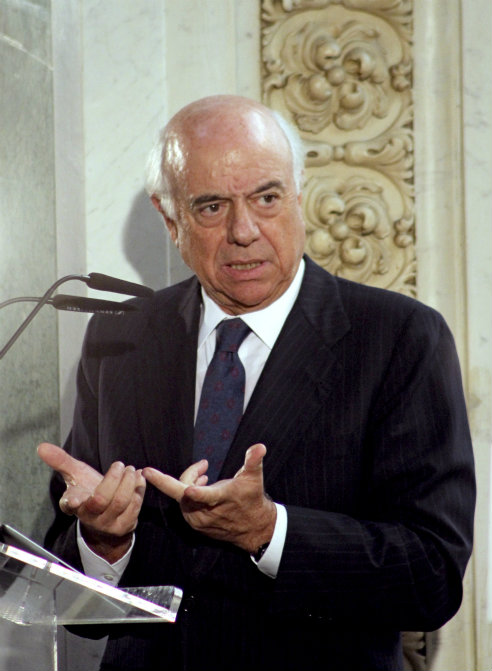 El presidente del BBVA, Francisco González, durante la conferencia que pronunció en el Foro ABC-Deloitte