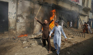 Manifestantes durante el 'Día de amor a Mahoma' en Pakistán