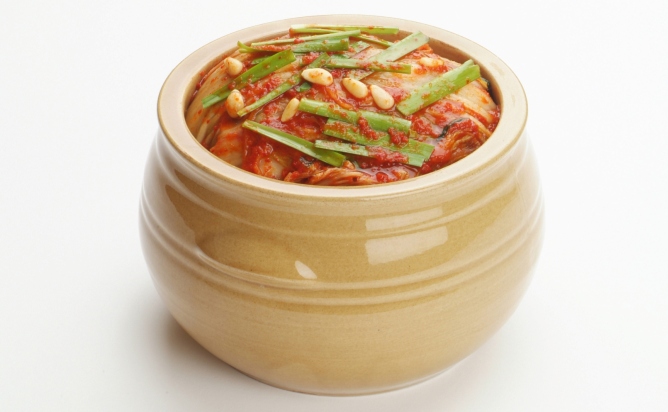 El kimchi es uno de los platos más típicos de la gastronomía coreana.