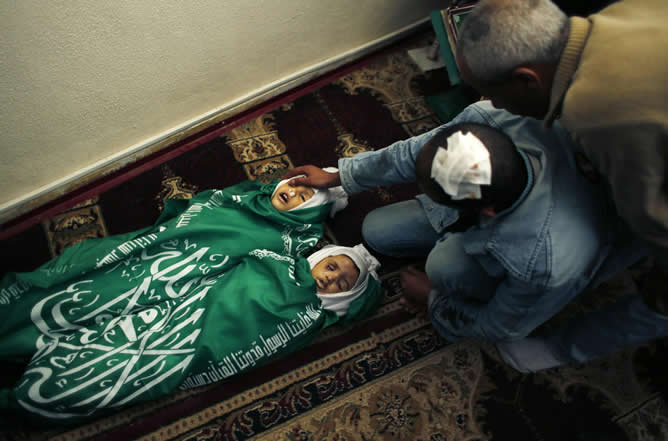 Aumentan los fallecidos por la ofensiva de Israel en Gaza.