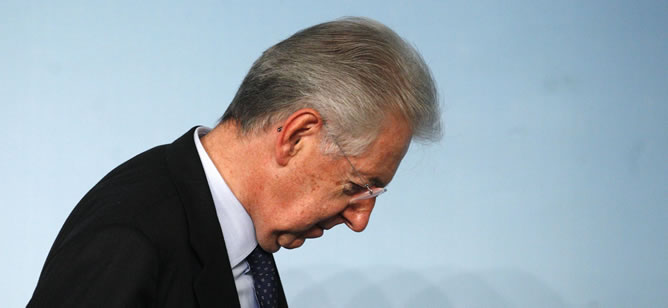 El primer ministro Mario Monti tras una conferencia de prensa en Roma