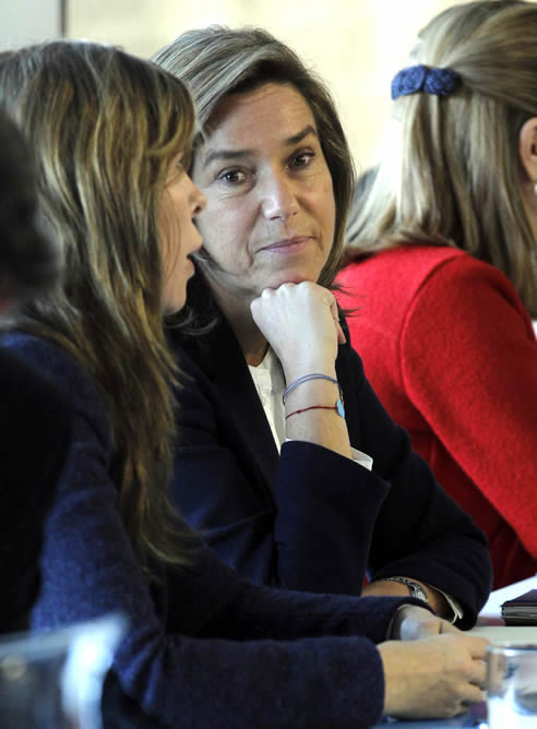La ministra de Sanidad, Ana Mato, junto a la presidenta del PP de Cataluña, Alicia Sánchez Camacho