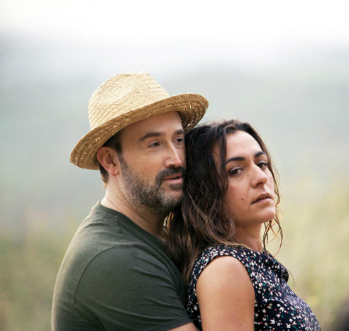Candela Peña y Javier Cámara en un fotograma de 'Ayer no termina nunca'
