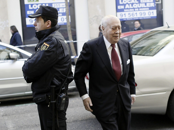 Álvaro Lapuerta, tesorero del PP entre 1993 y 2008, a su llegada a la Fiscalía Anticorrupción para declarar sobre la supuesta contabilidad en negro en el partido